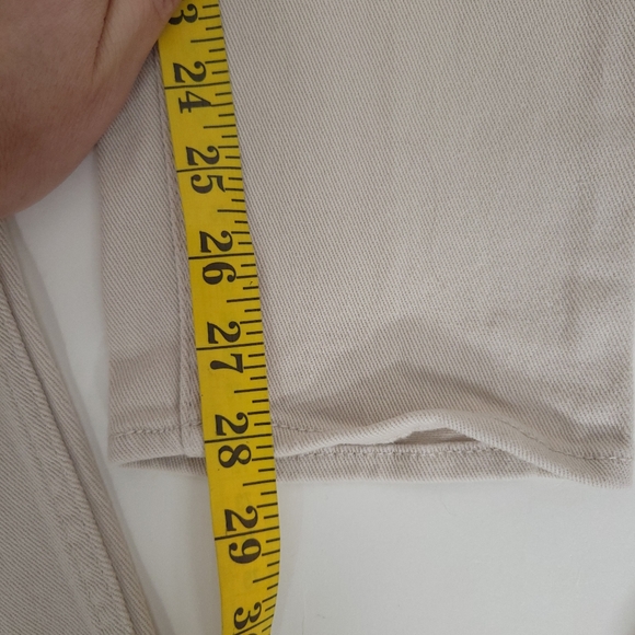 H&M Mom Loose Fit Biege Jean , size 4 - Picture 8 of 10